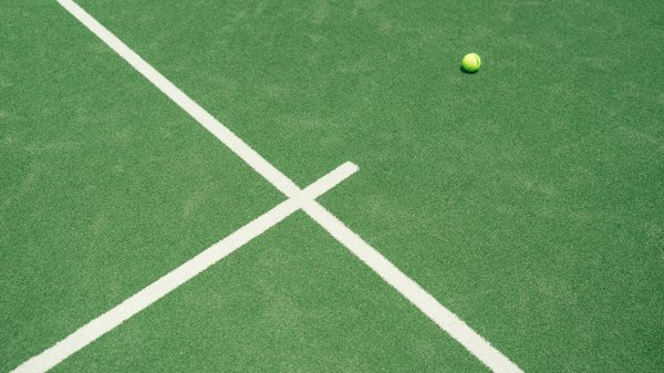 How do UK combat sports influence international competitions?